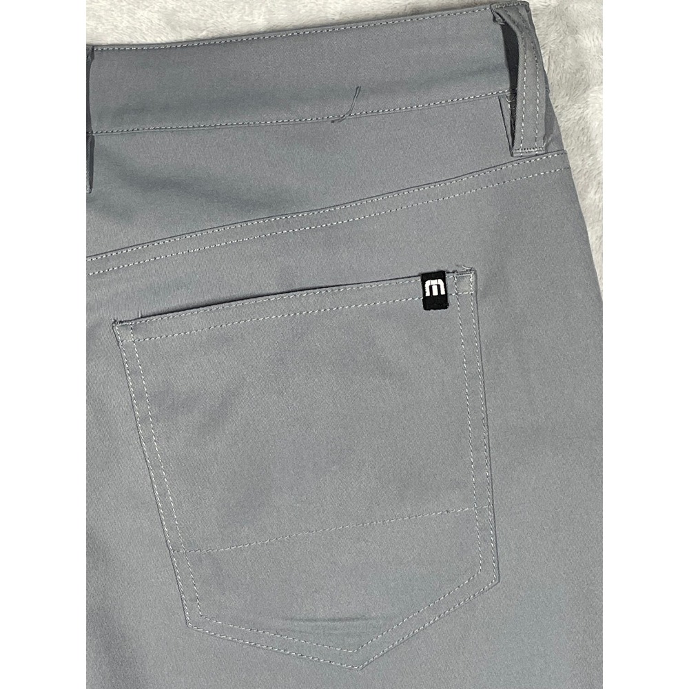 TravisMathew Mens Grey Golf Pants Size 33 Performance 5-Pocket Activewear 4602